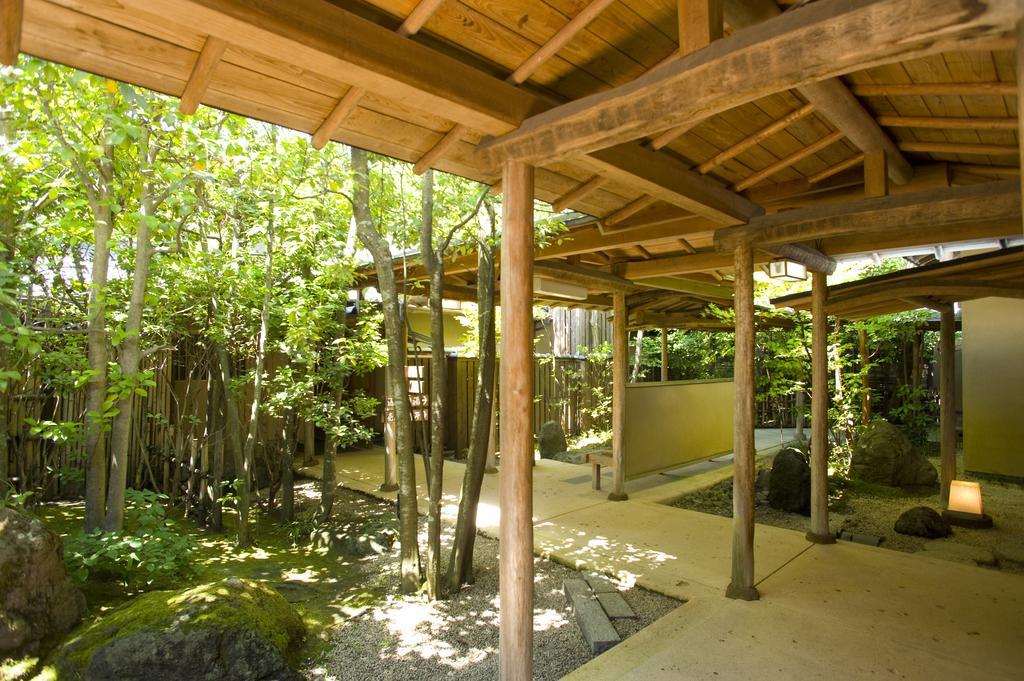 Ryotei Tanokura Hotel Yufu Exterior photo