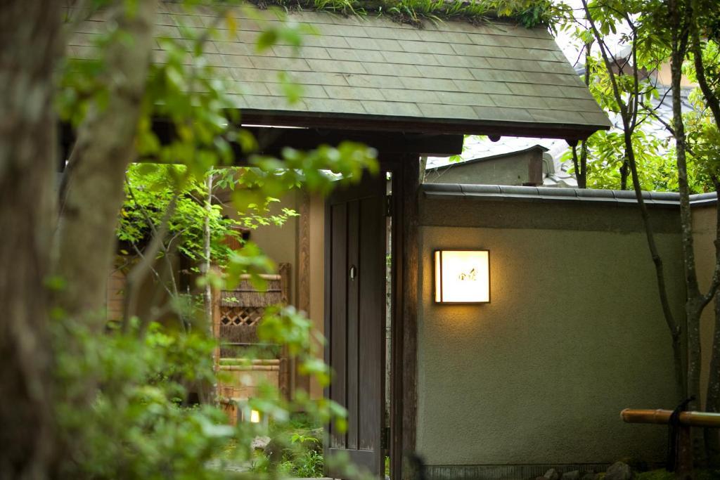 Ryotei Tanokura Hotel Yufu Exterior photo